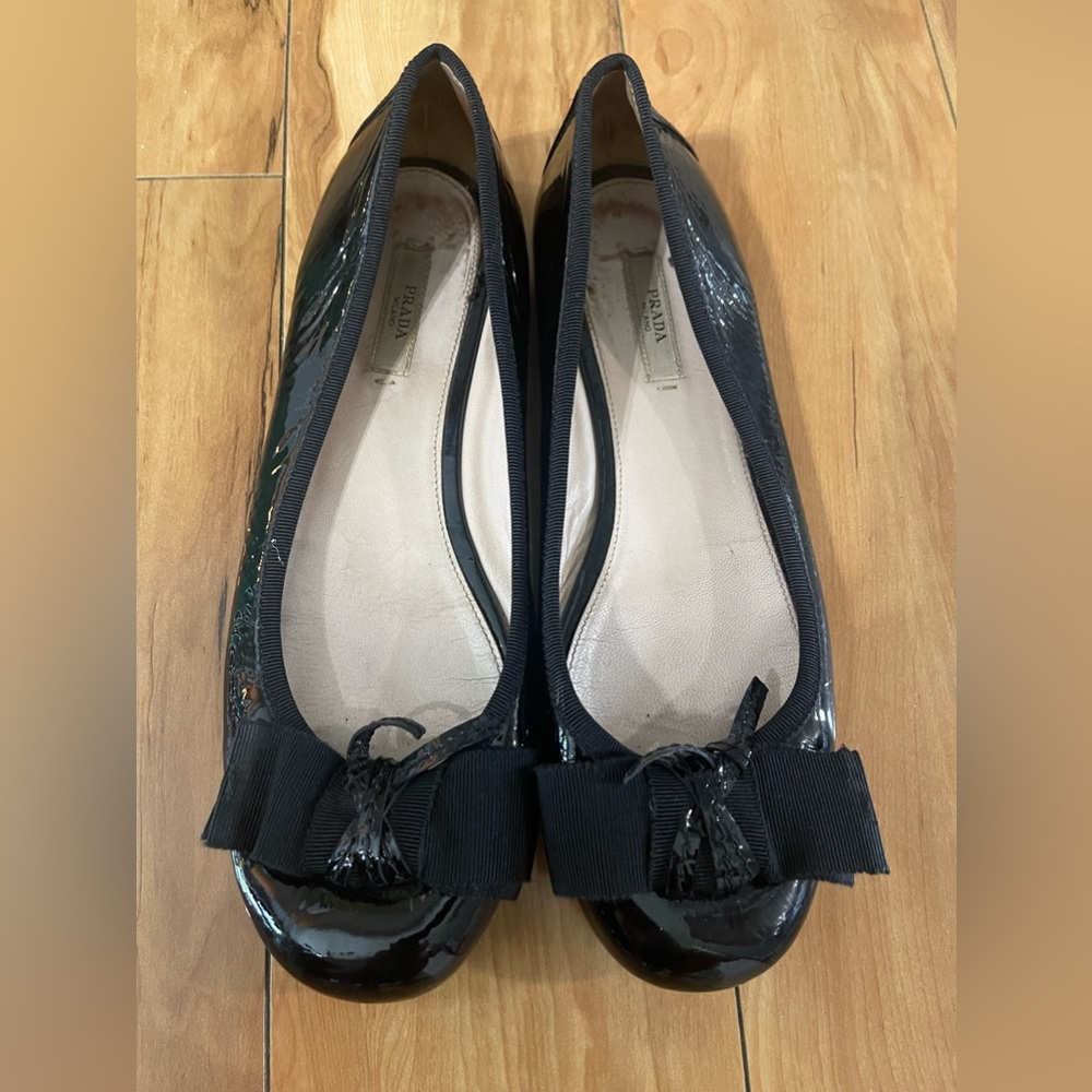 Black Prada flats size 38
